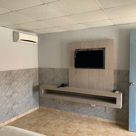 Отель Residencial Aguadulce Aguadulce  Экстерьер фото